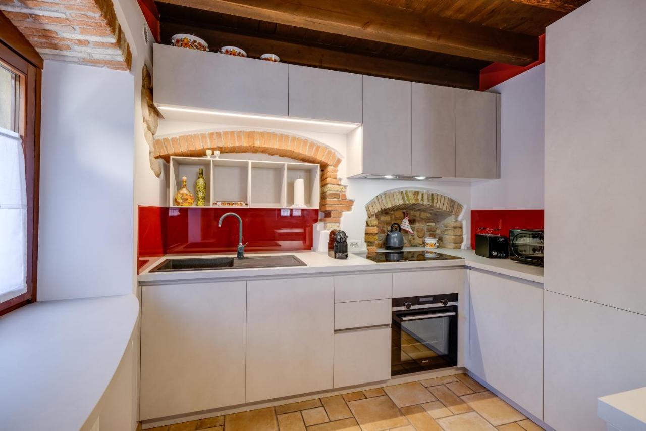 Ca' Gremal - Casa Vacanze Tra Le Colline Del Garda - Calmasino Di Bardolino מראה חיצוני תמונה
