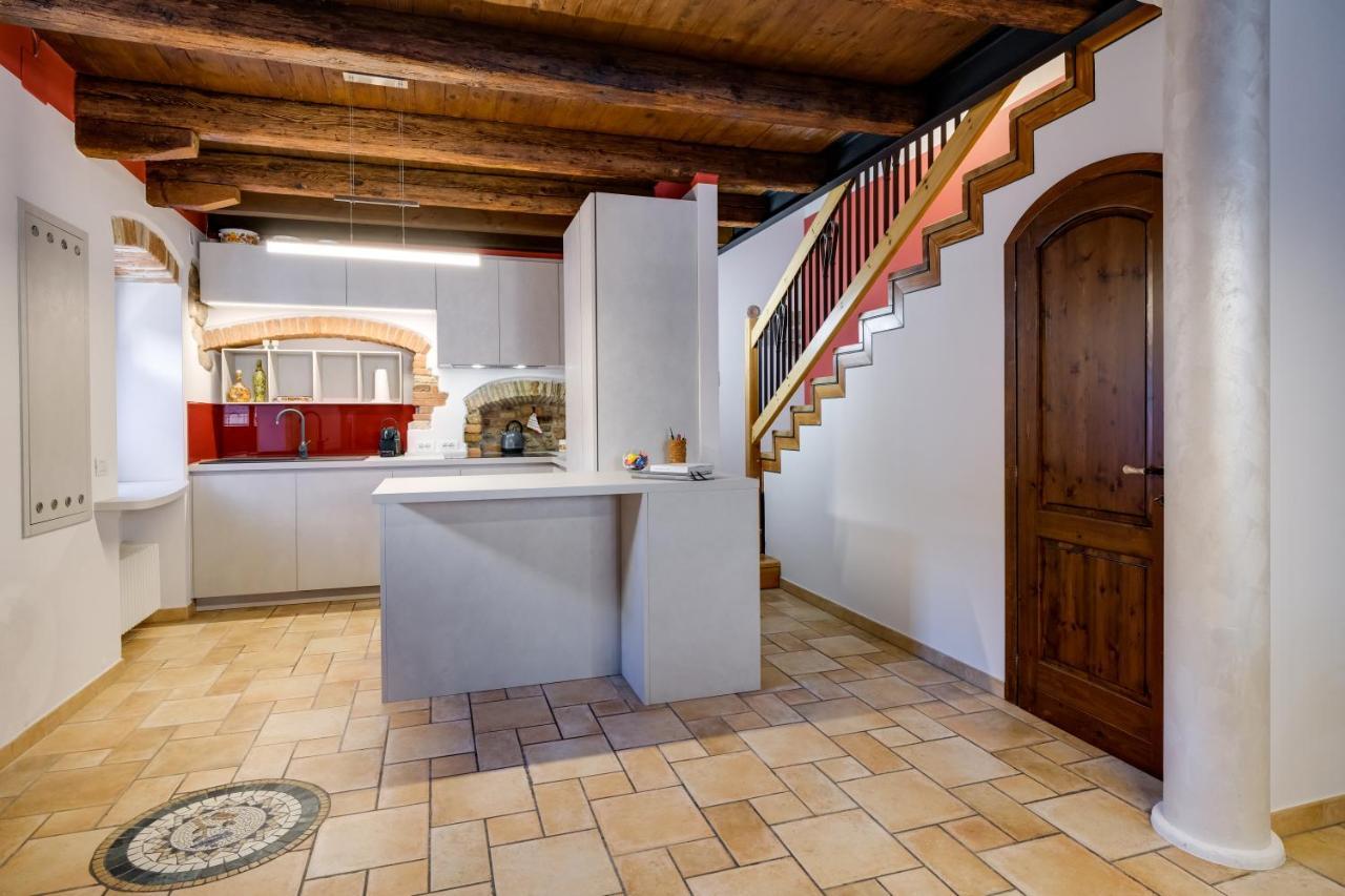 Ca' Gremal - Casa Vacanze Tra Le Colline Del Garda - Calmasino Di Bardolino מראה חיצוני תמונה